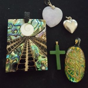 Bundle of pendants